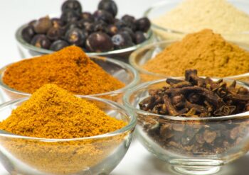 spices-white-pepper